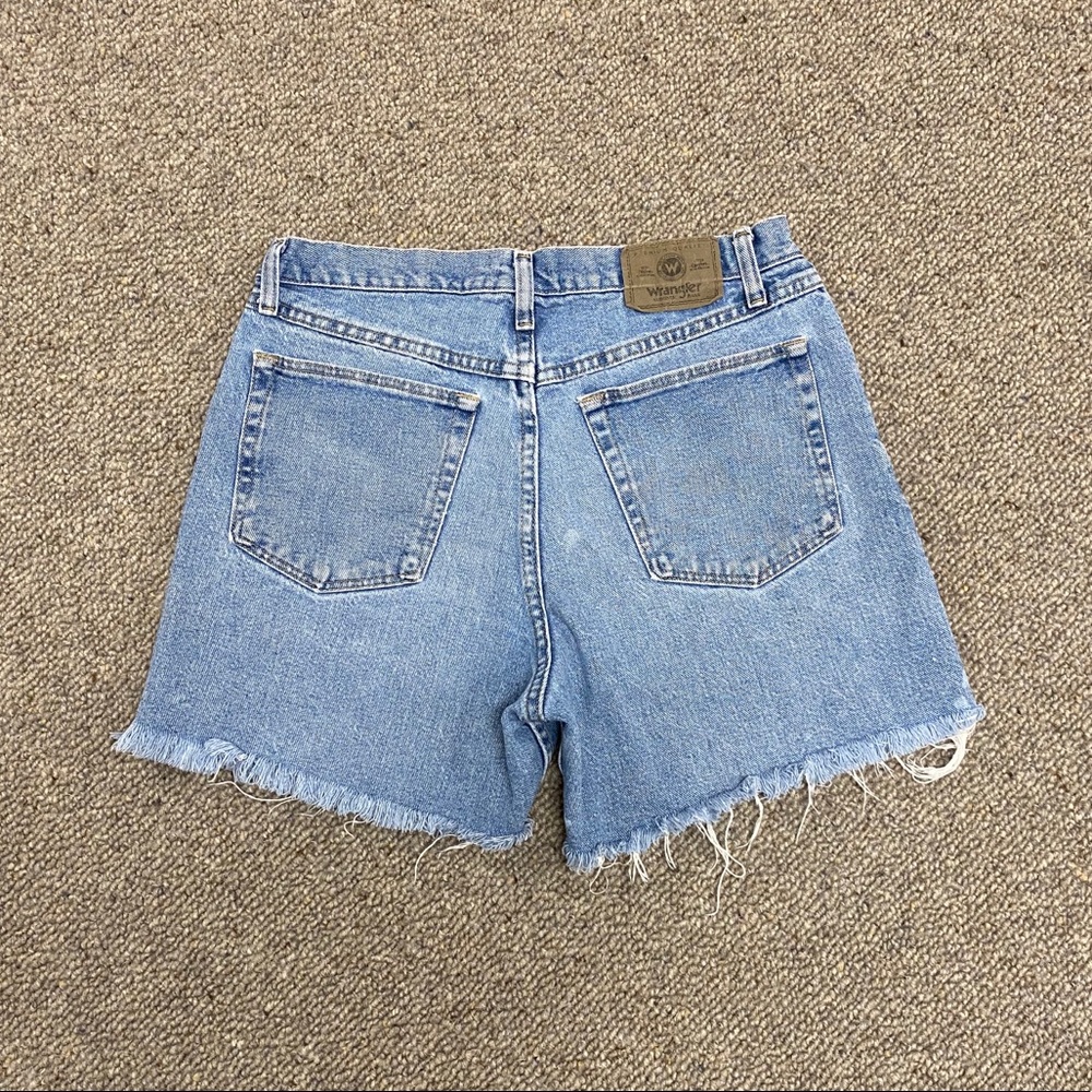 Vintage Wrangler Cut Off Boyfriend Jean Shorts!